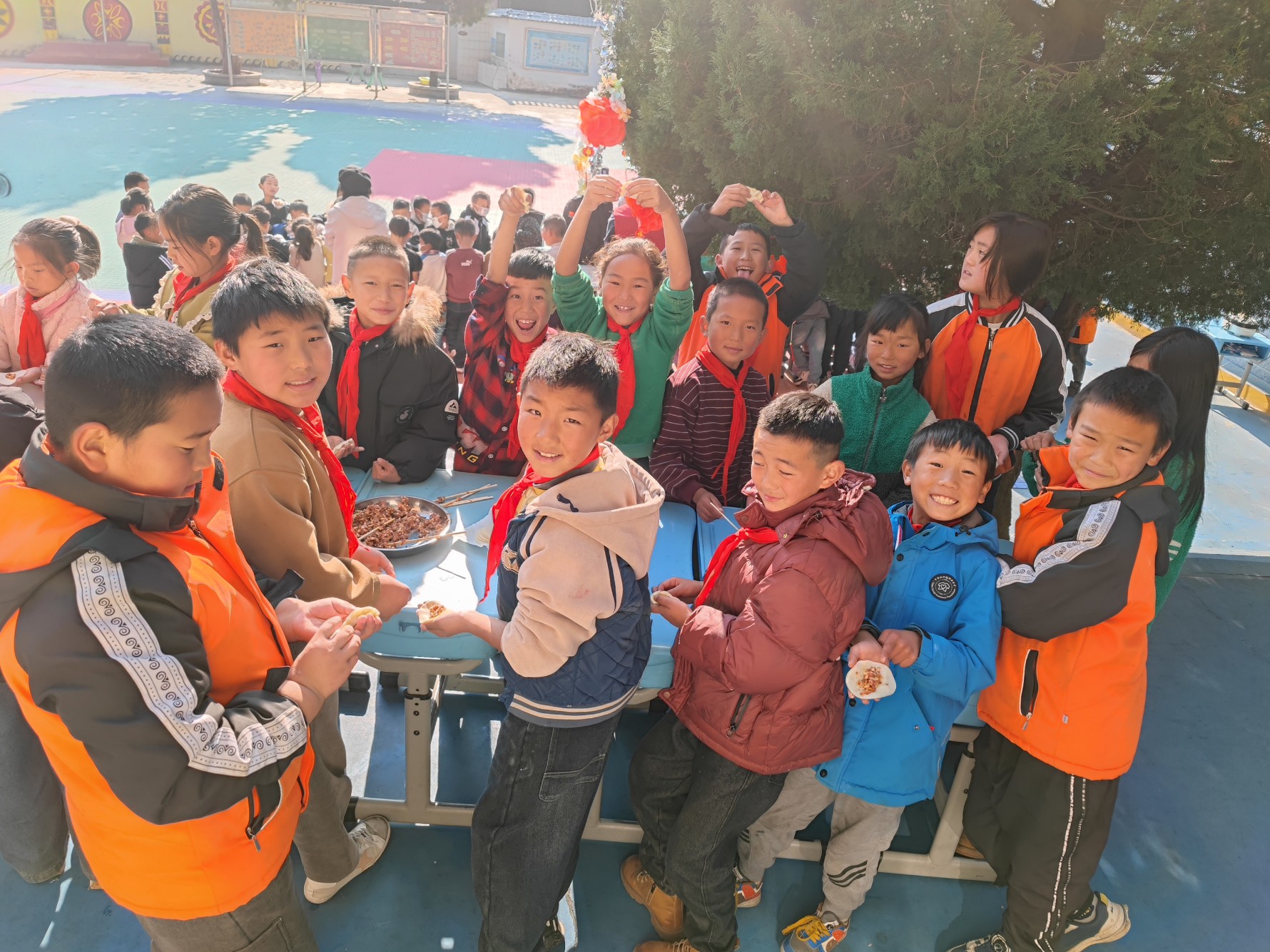 四年级（蒲公英） (2).jpg